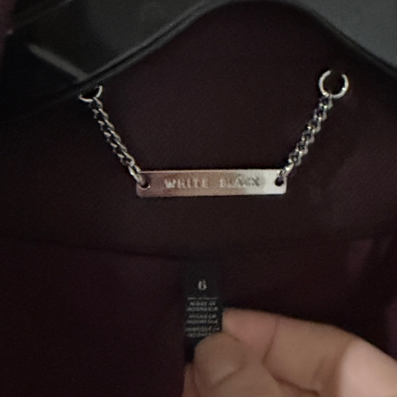 Elegant Burgundy Women's Blazer White House, black market size 6 - Picture 2 of 5